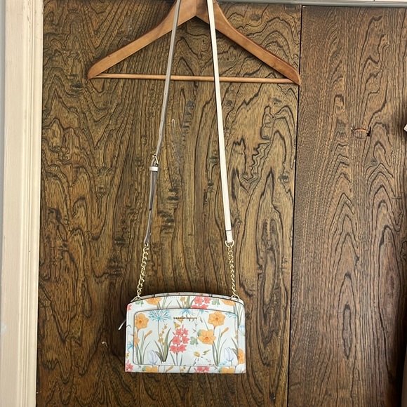 Nanette Lepore Spring Floral shoulder bag - Picture 2 of 10